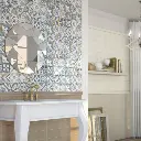 BulevarBathroomWarmDecor.webp