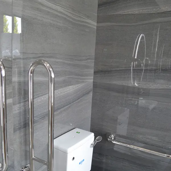 EnglishStoneDarkGreyTiles1.webp