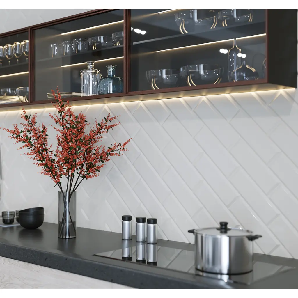 signature_metro_10x30_white_bevelled_roomset_1.webp