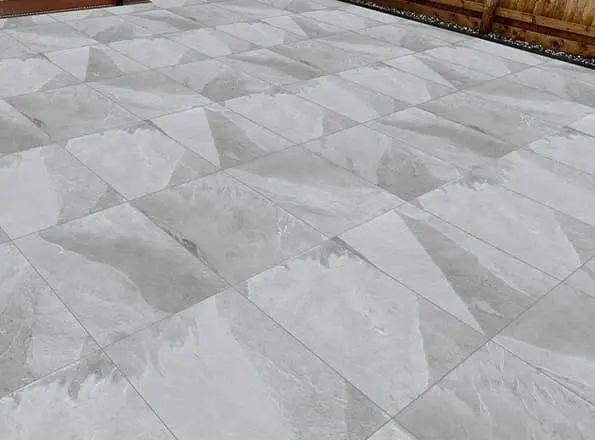 Brazilian Grey 60x90x2 Matt R11