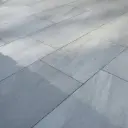 Kandla Grey 60x90x2  Matt R11